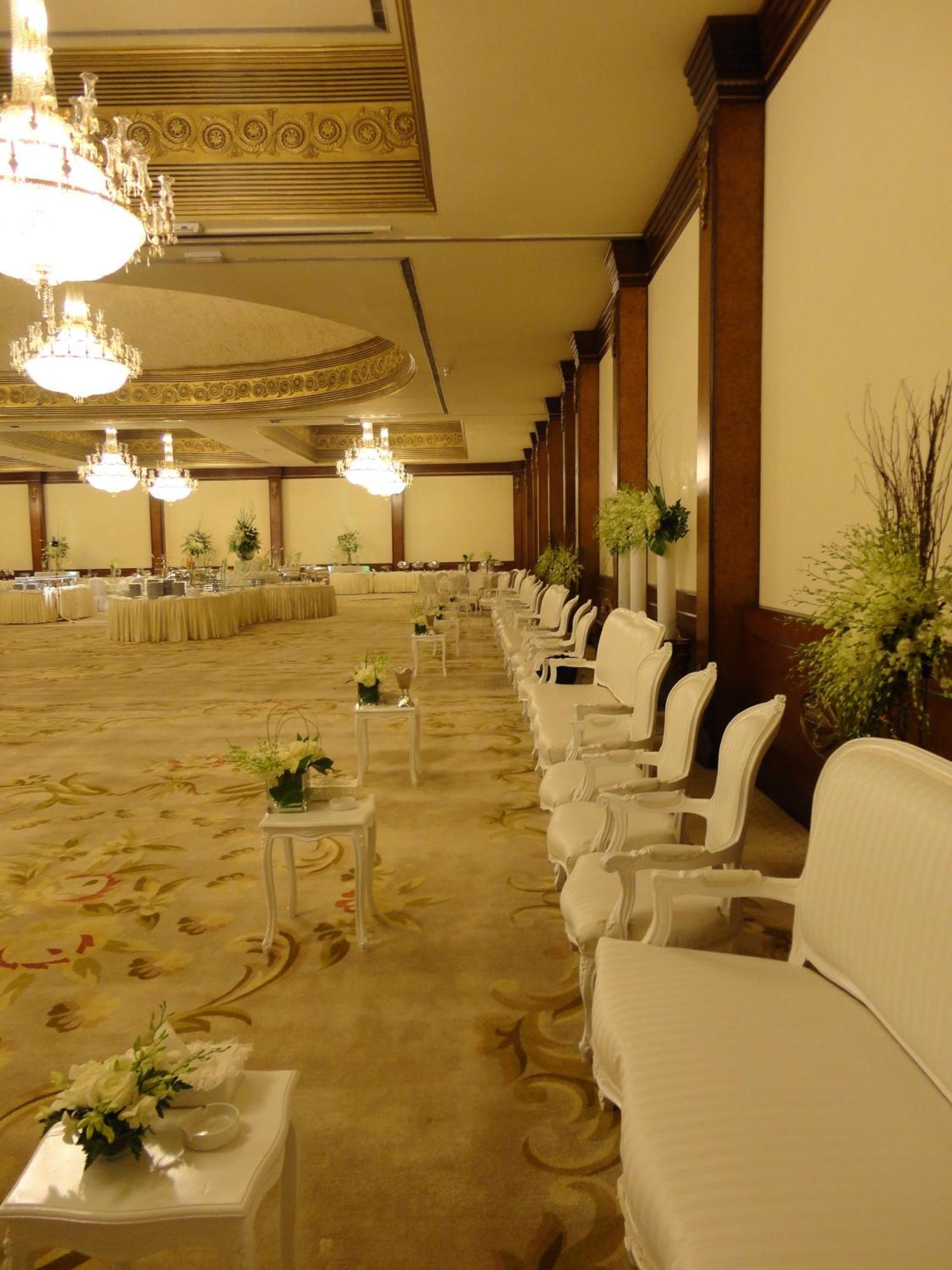 The Convention Center & Royal Suites Hotel Kuwait City Luaran gambar